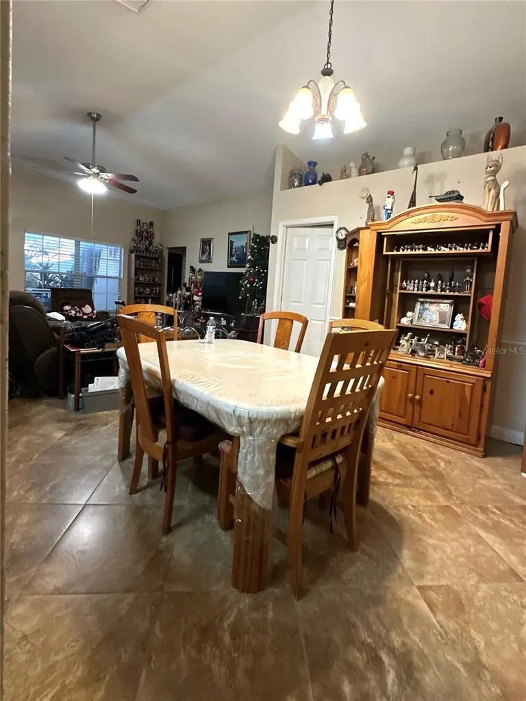 11117 Huxley Avenue Orlando FL 32837