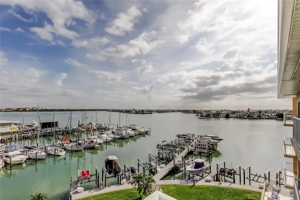 425 150th Avenue Madeira Beach FL 33708