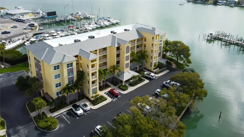 425 150th Avenue Madeira Beach FL 33708