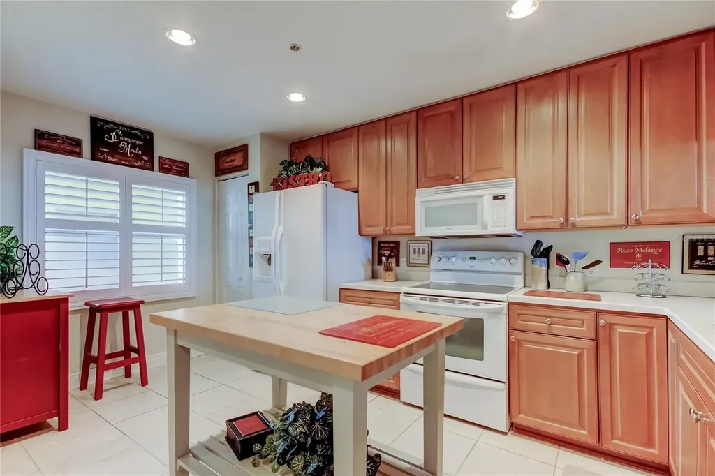 425 150th Avenue Madeira Beach FL 33708