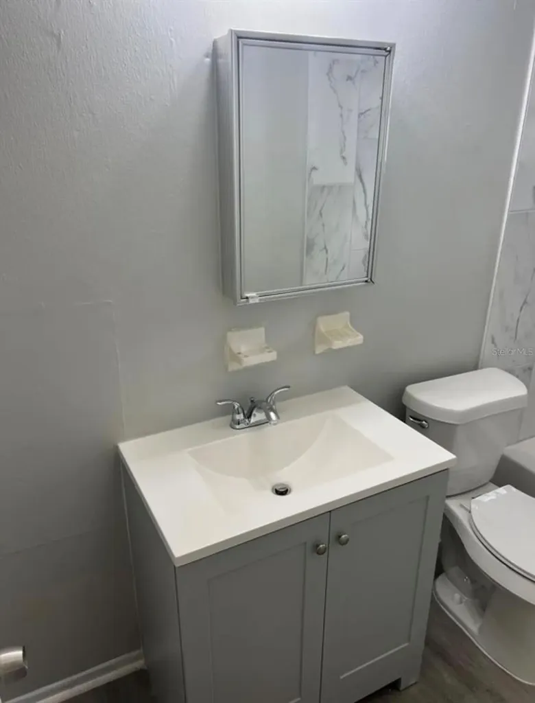 1601 E Marks Drive Tampa FL 33604