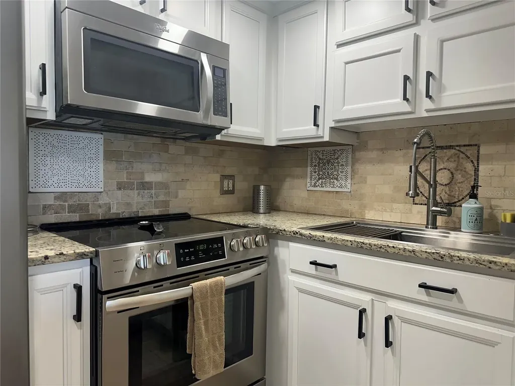 880 Mandalay Avenue Clearwater Beach FL 33767