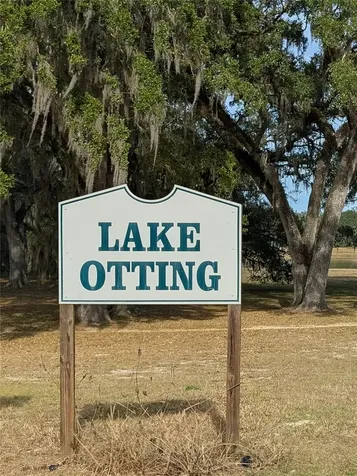 SW 109th Place Dunnellon FL 34432