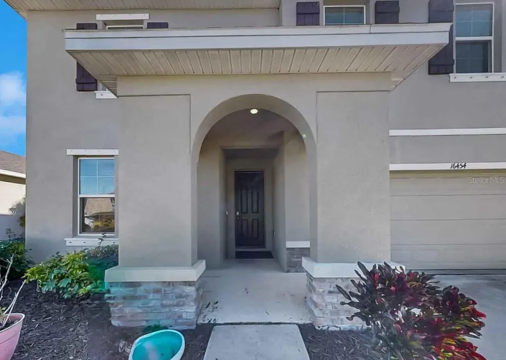 16454 Woodside Glen Parrish FL 34219