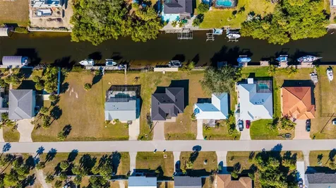 18946 Ayrshire Circle Port Charlotte FL 33948