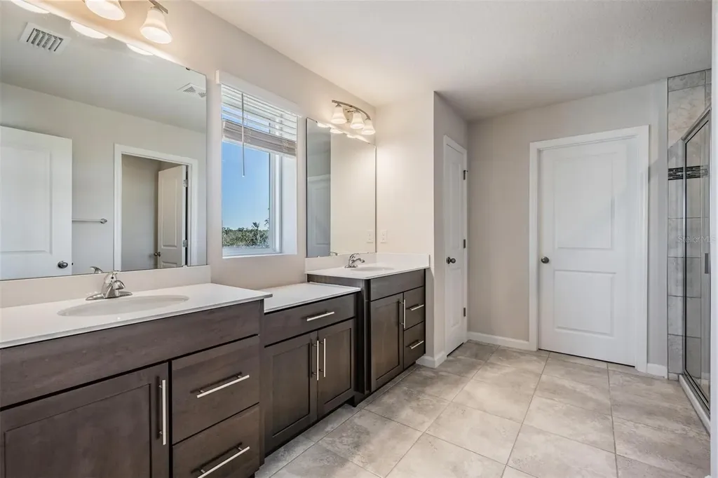 35656 Quartz Lake Drive Zephyrhills FL 33541