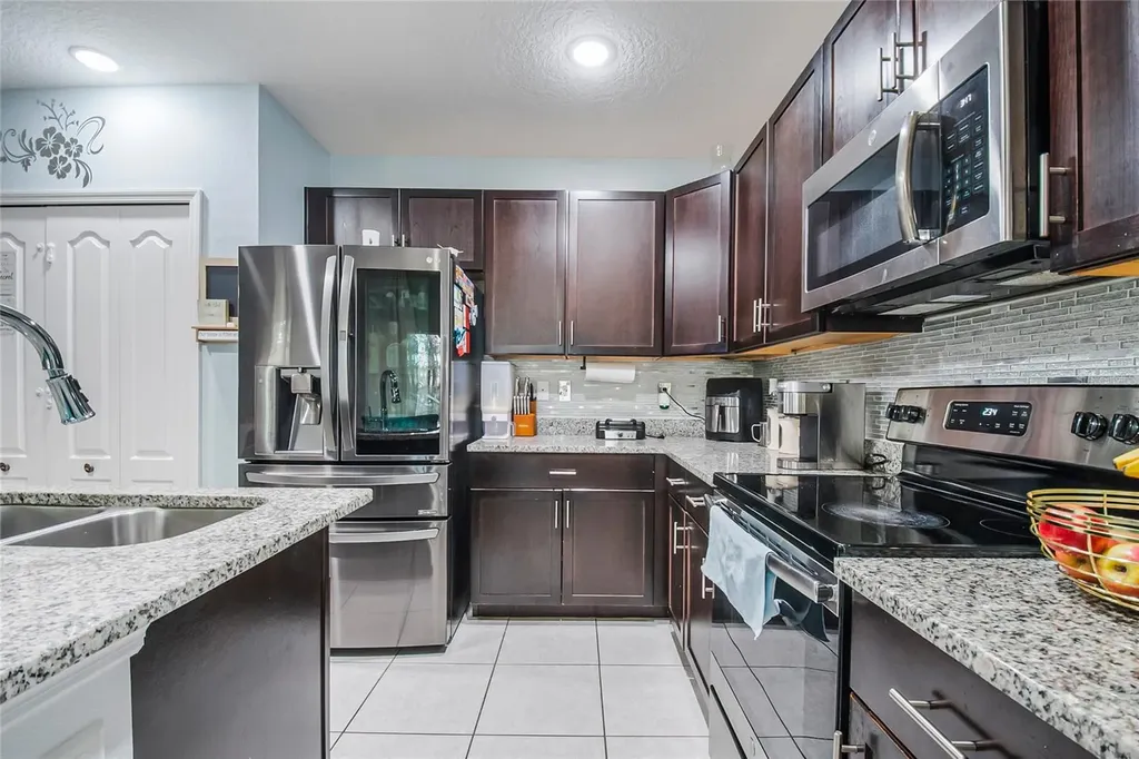 328 Hibiscus Drive Poinciana FL 34759