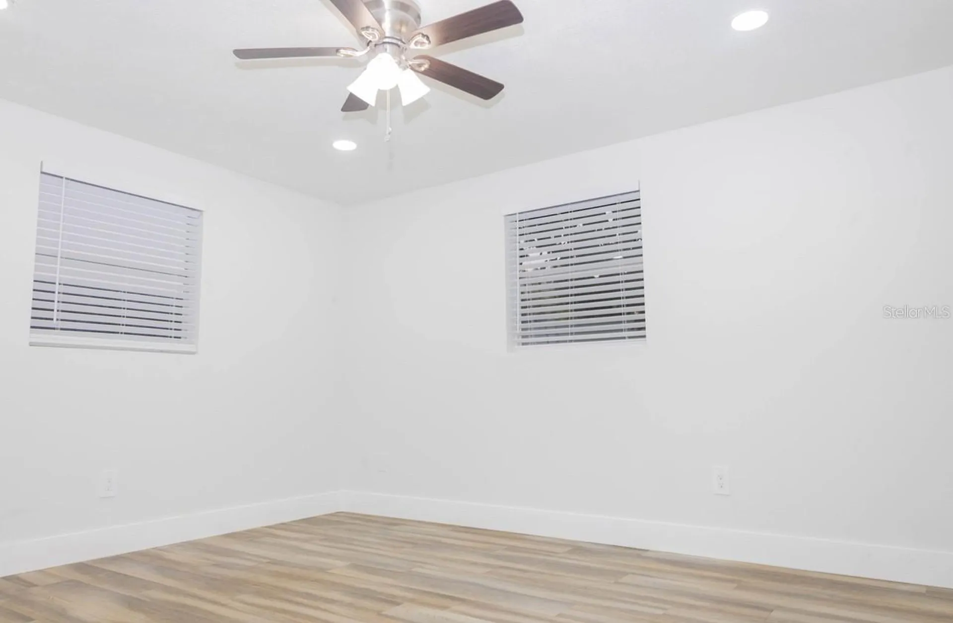 8709 Marlin Court Tampa FL 33634