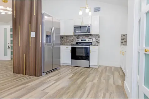 8709 Marlin Court Tampa FL 33634
