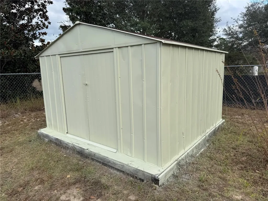 63 Water Track Ocala FL 34472