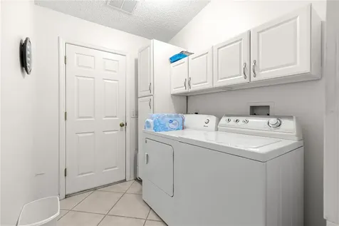 1819 Captiva Court The Villages FL 32162