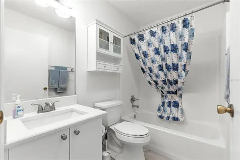 1819 Captiva Court The Villages FL 32162