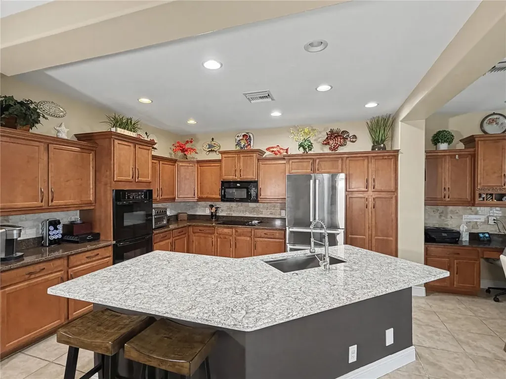 7669 Caponata Boulevard Seminole FL 33777