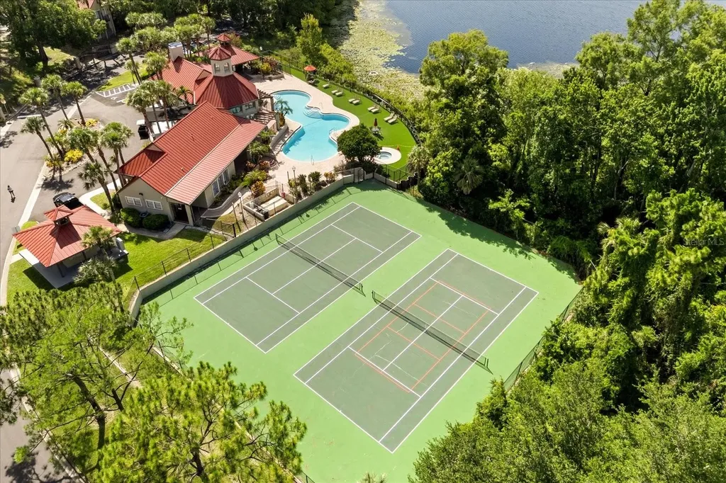 236 Afton Square Altamonte Springs FL 32714