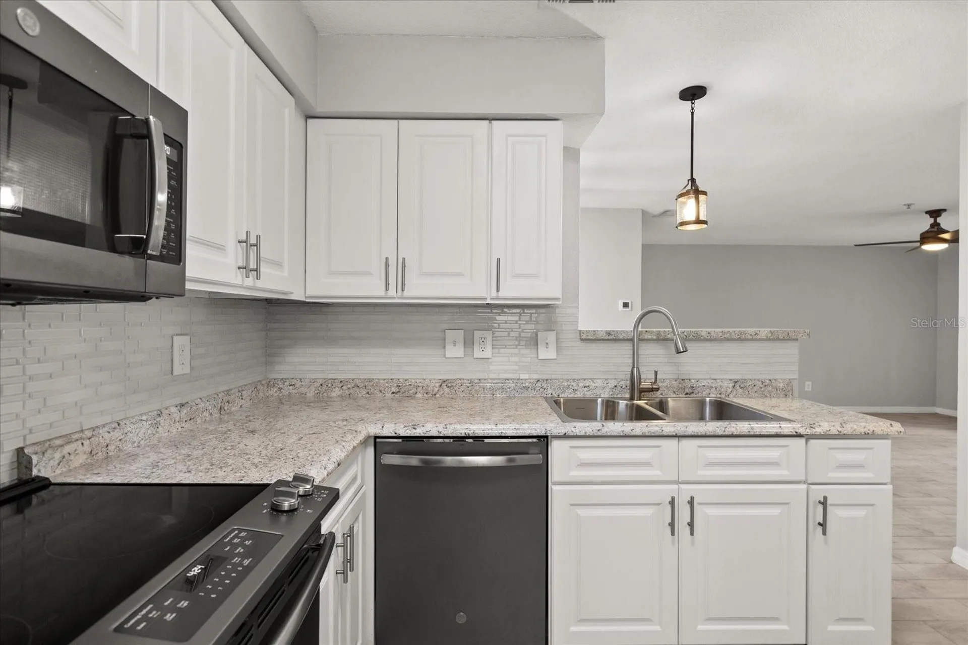 236 Afton Square Altamonte Springs FL 32714