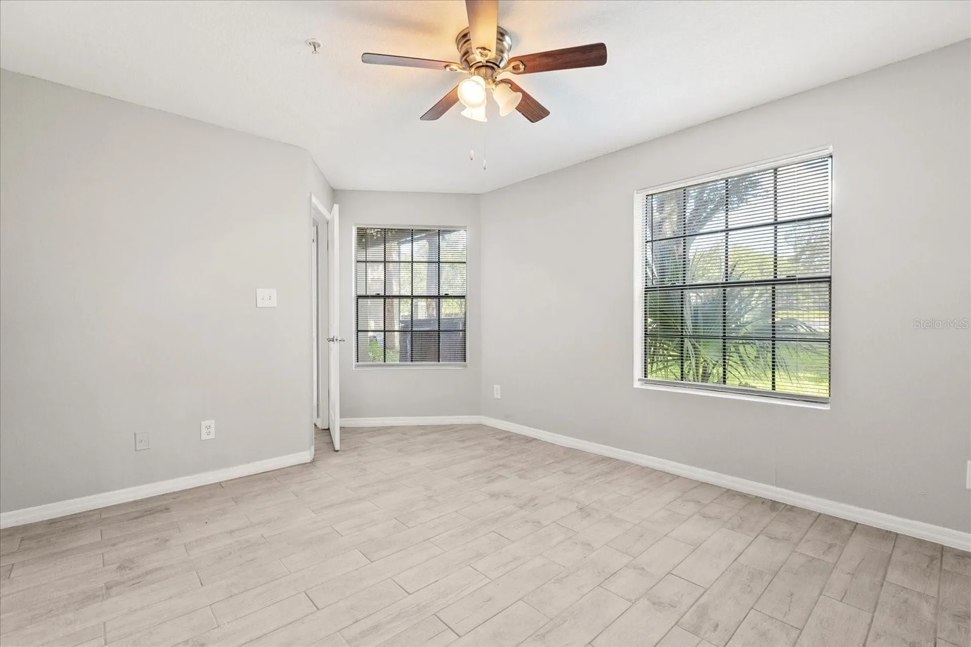 236 Afton Square Altamonte Springs FL 32714