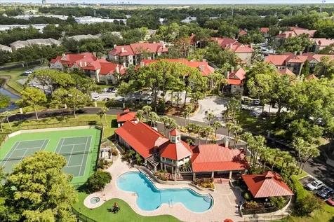 236 Afton Square Altamonte Springs FL 32714