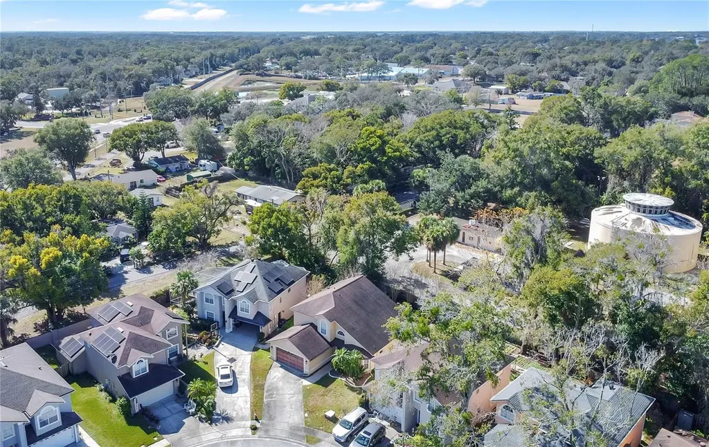 450 Opal Court Altamonte Springs FL 32714