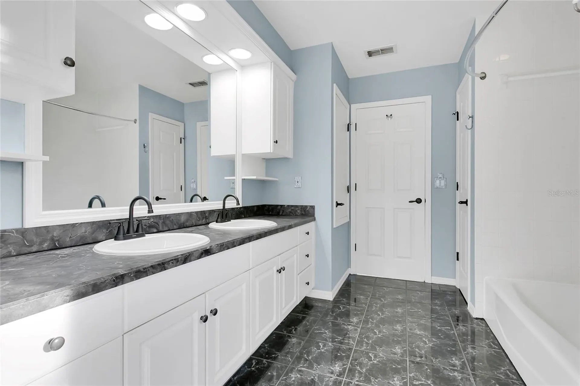 450 Opal Court Altamonte Springs FL 32714