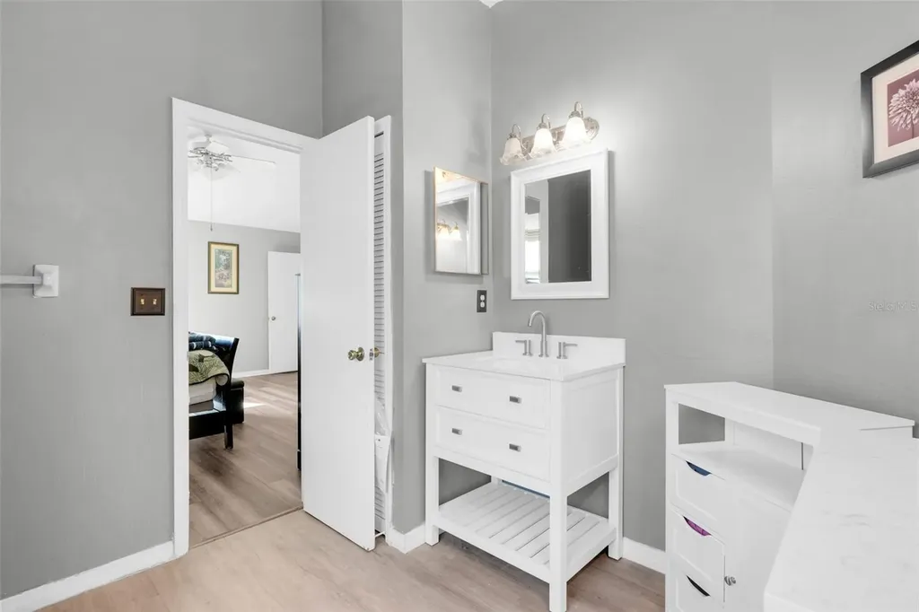 105 Dorchester Court Kissimmee FL 34758