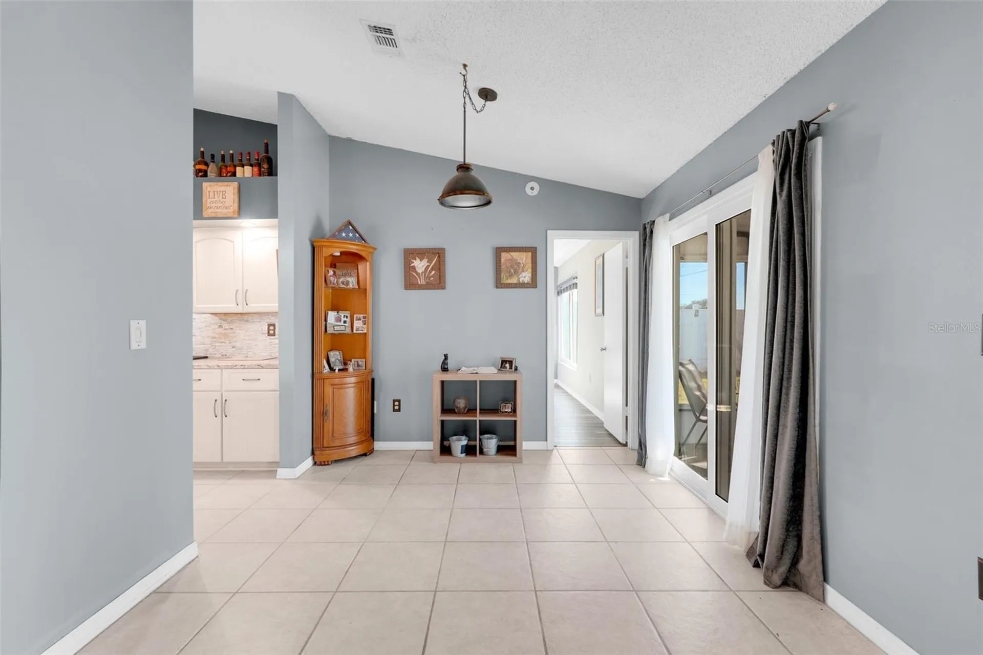 105 Dorchester Court Kissimmee FL 34758