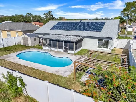105 Dorchester Court Kissimmee FL 34758