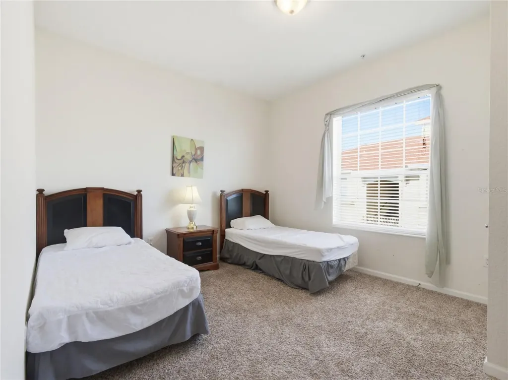4804 Cayview Avenue Orlando FL 32819