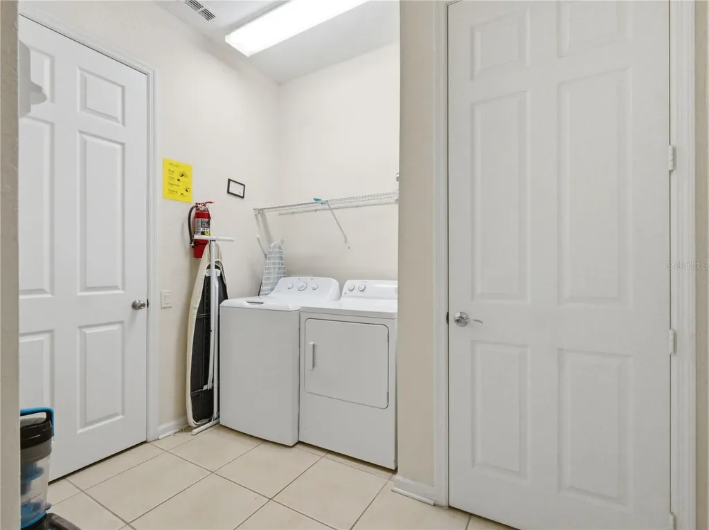 4804 Cayview Avenue Orlando FL 32819