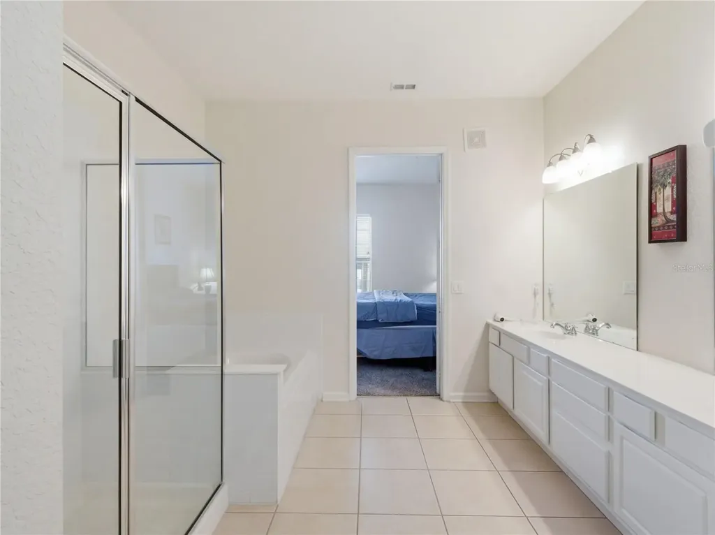 4804 Cayview Avenue Orlando FL 32819