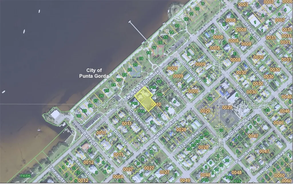 621 Or 625 W Retta Esplanade Punta Gorda FL 33950