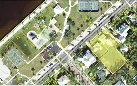 621 Or 625 W Retta Esplanade Punta Gorda FL 33950