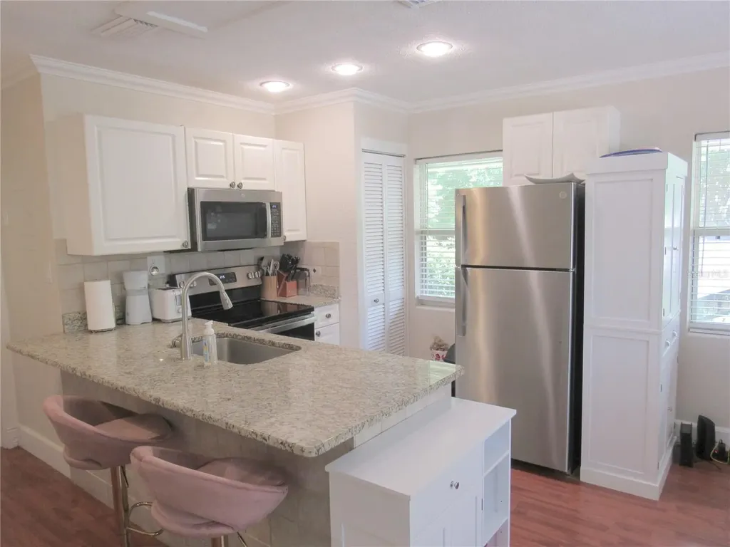 719 Mount Vernon Street Orlando FL 32803