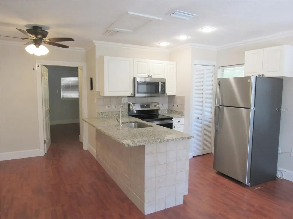 719 Mount Vernon Street Orlando FL 32803