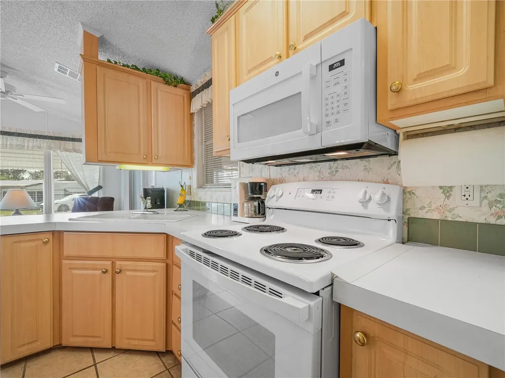 47 Woodruff Way Lake Wales FL 33898