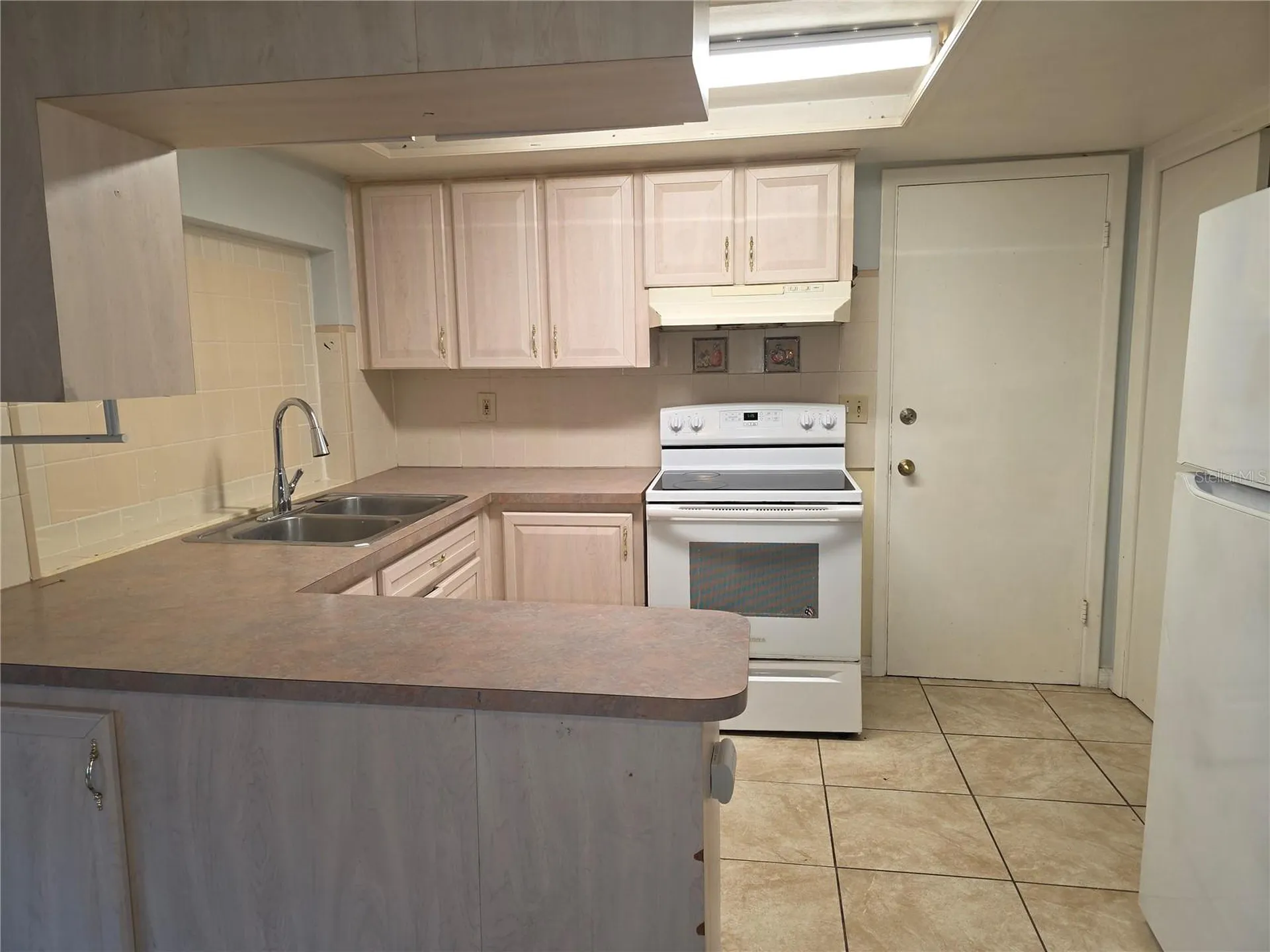3431 Overland Drive Holiday FL 34691