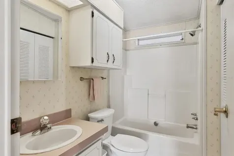 4908 6th B Street E Bradenton FL 34203