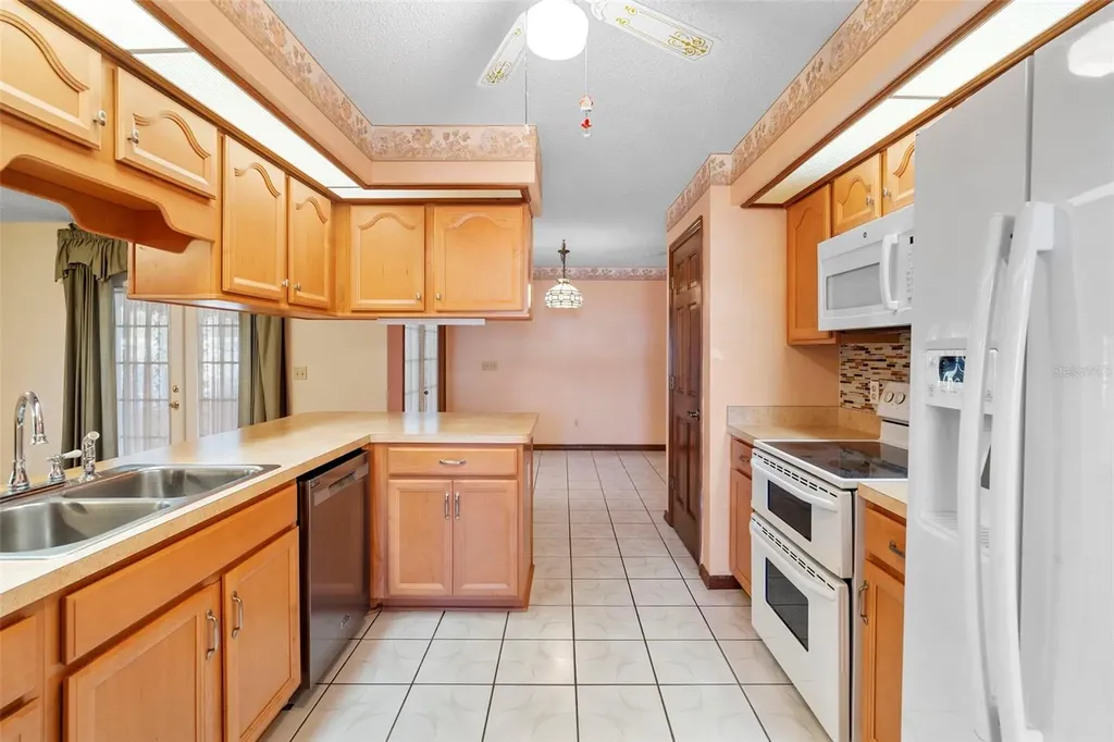 2200 Bannister Street Deltona FL 32738
