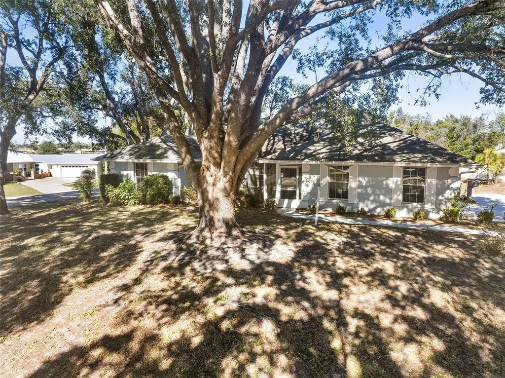 2200 Bannister Street Deltona FL 32738