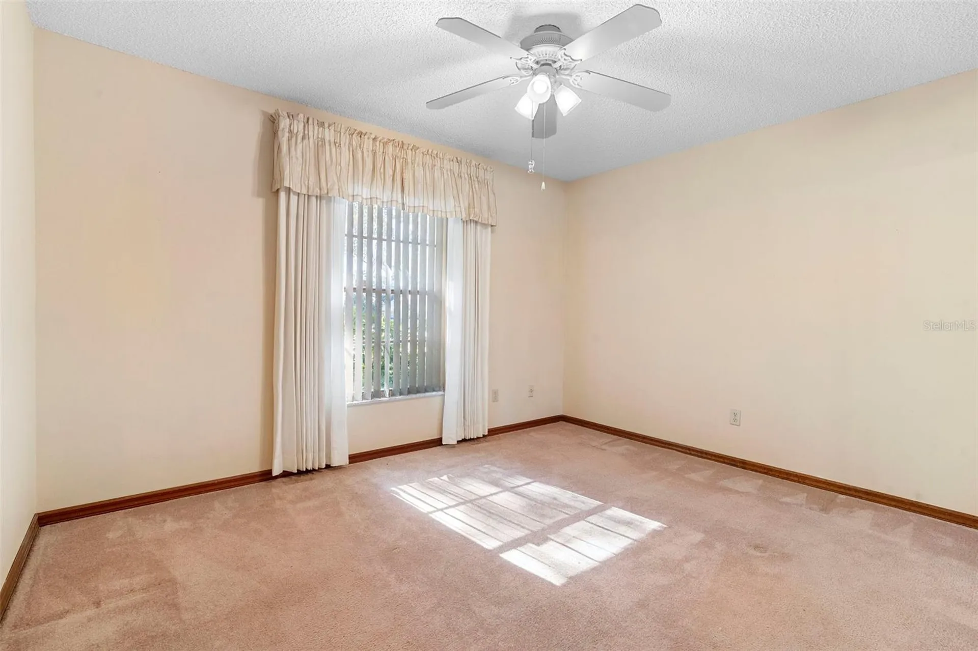 2200 Bannister Street Deltona FL 32738