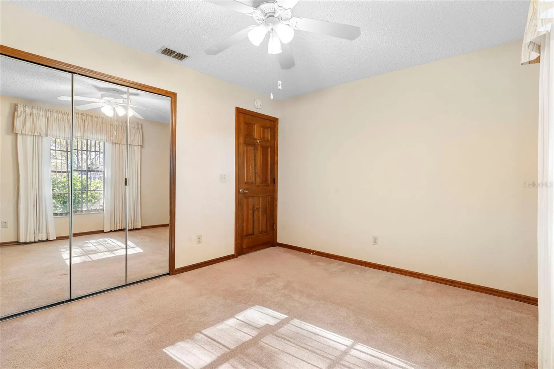 2200 Bannister Street Deltona FL 32738