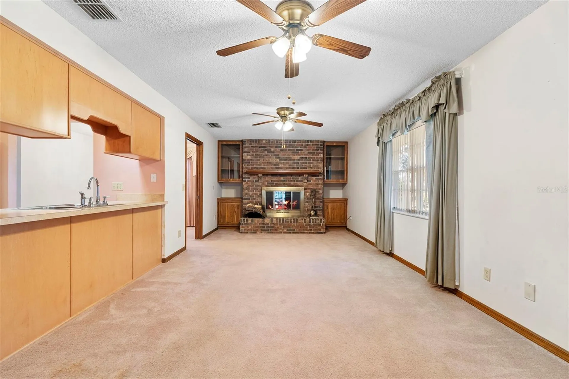 2200 Bannister Street Deltona FL 32738