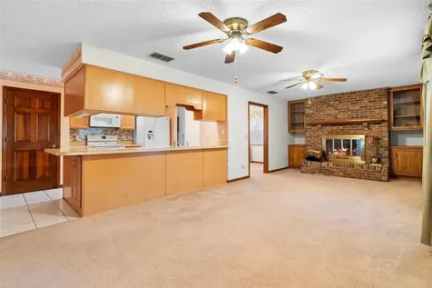 2200 Bannister Street Deltona FL 32738