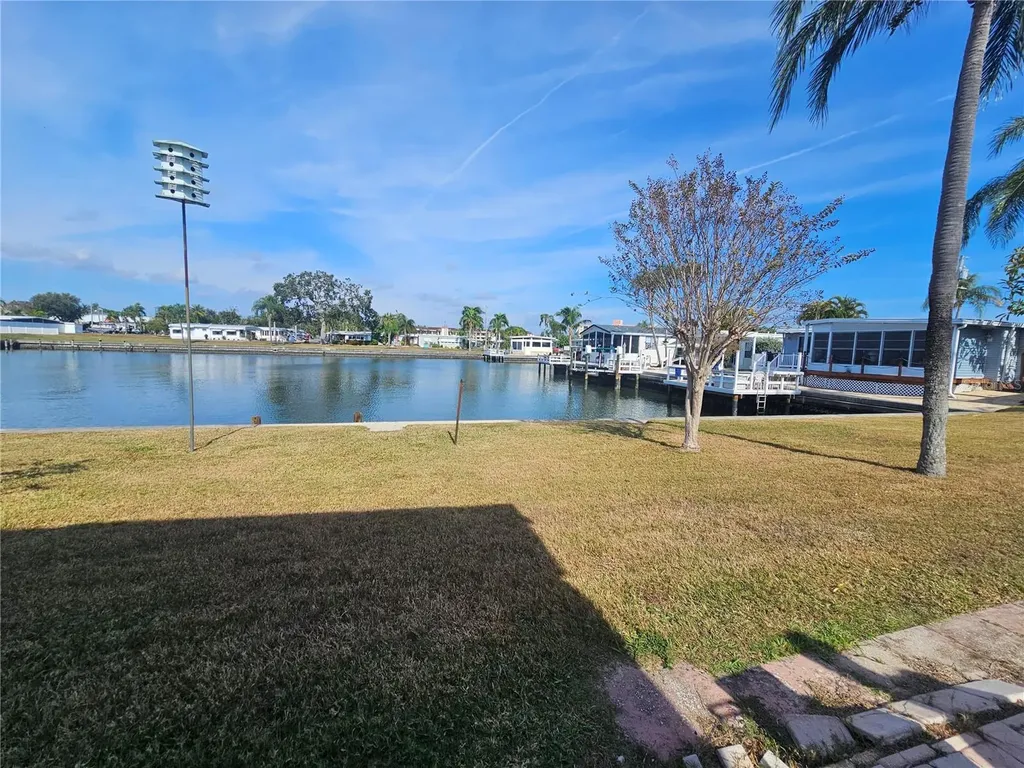 18675 Us Highway 19 N Clearwater FL 33764