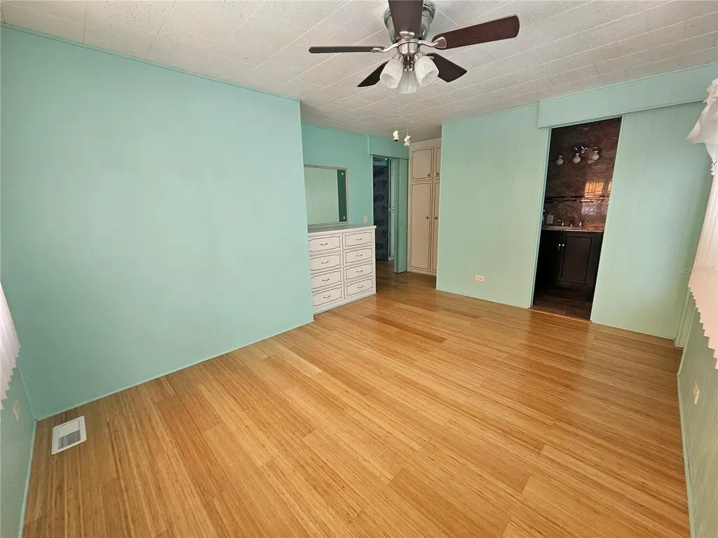 18675 Us Highway 19 N Clearwater FL 33764
