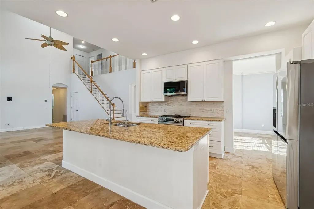 1828 Longview Lane Tarpon Springs FL 34689
