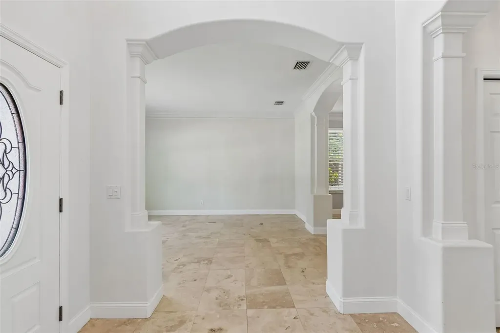 1828 Longview Lane Tarpon Springs FL 34689