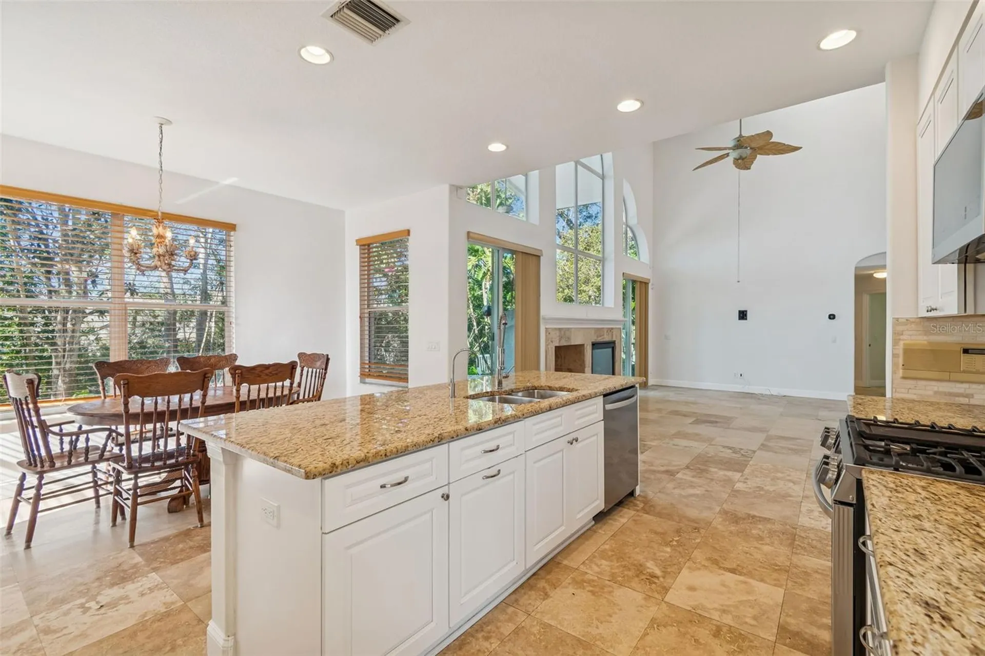 1828 Longview Lane Tarpon Springs FL 34689