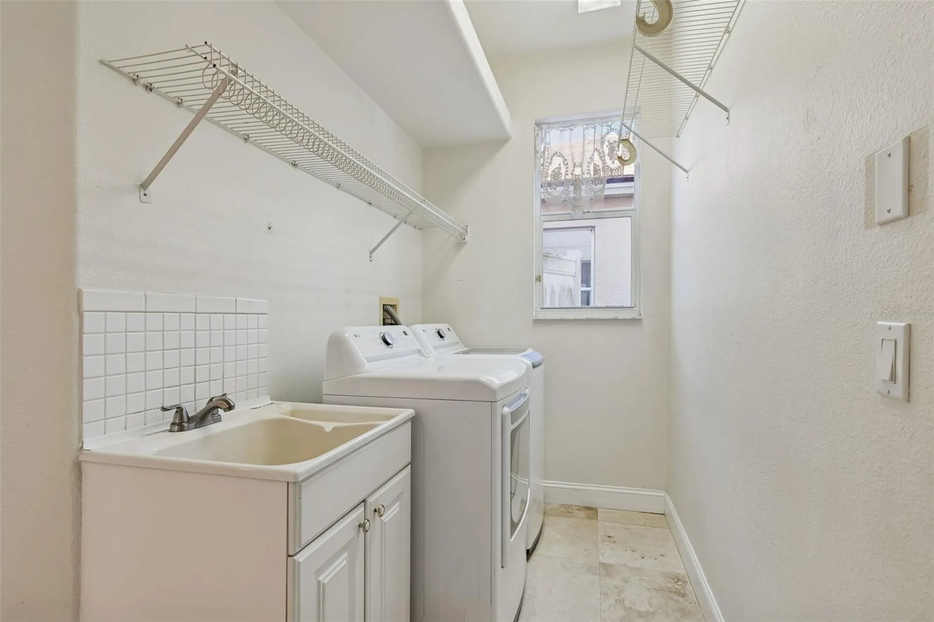 1828 Longview Lane Tarpon Springs FL 34689