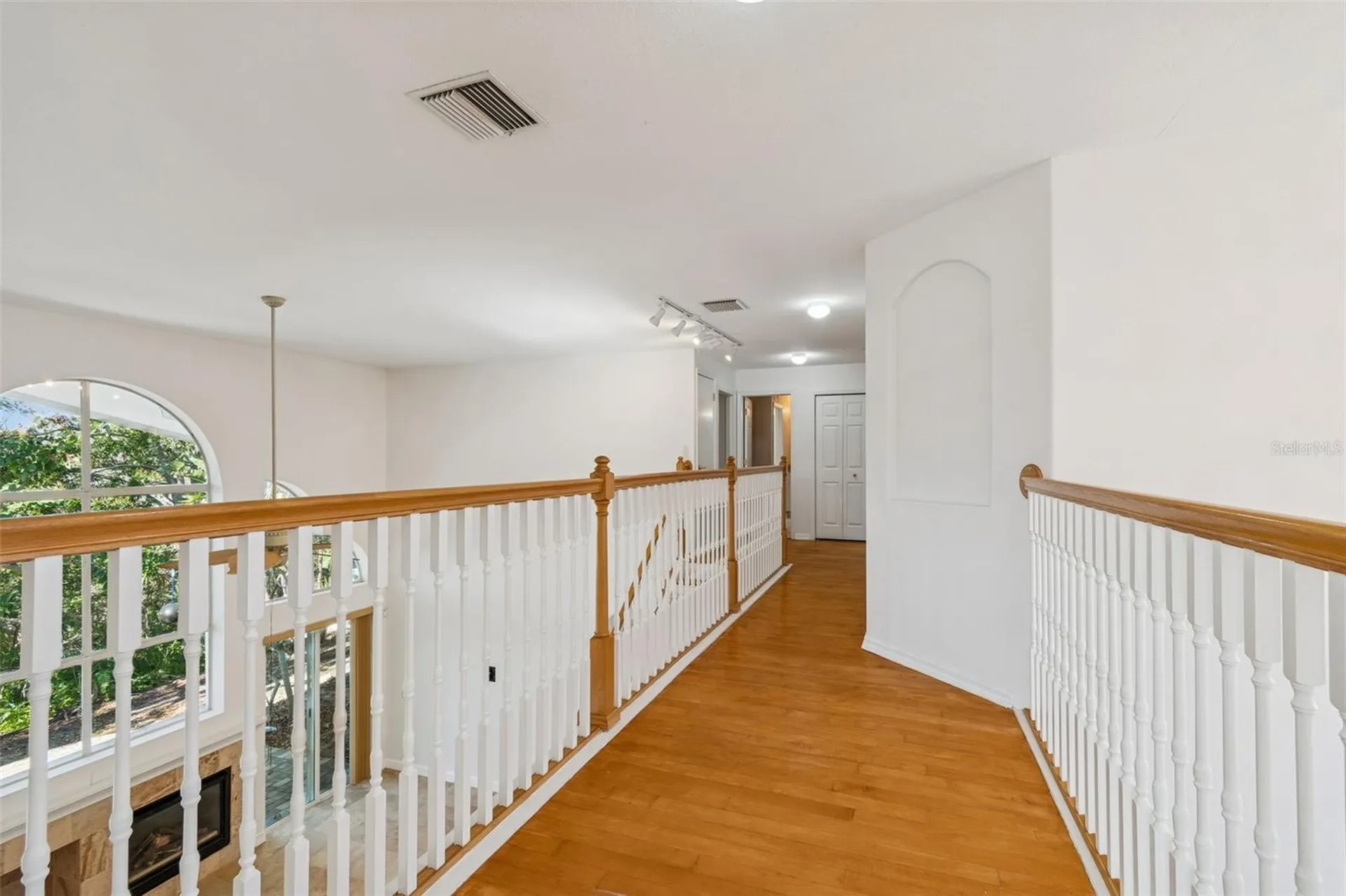 1828 Longview Lane Tarpon Springs FL 34689