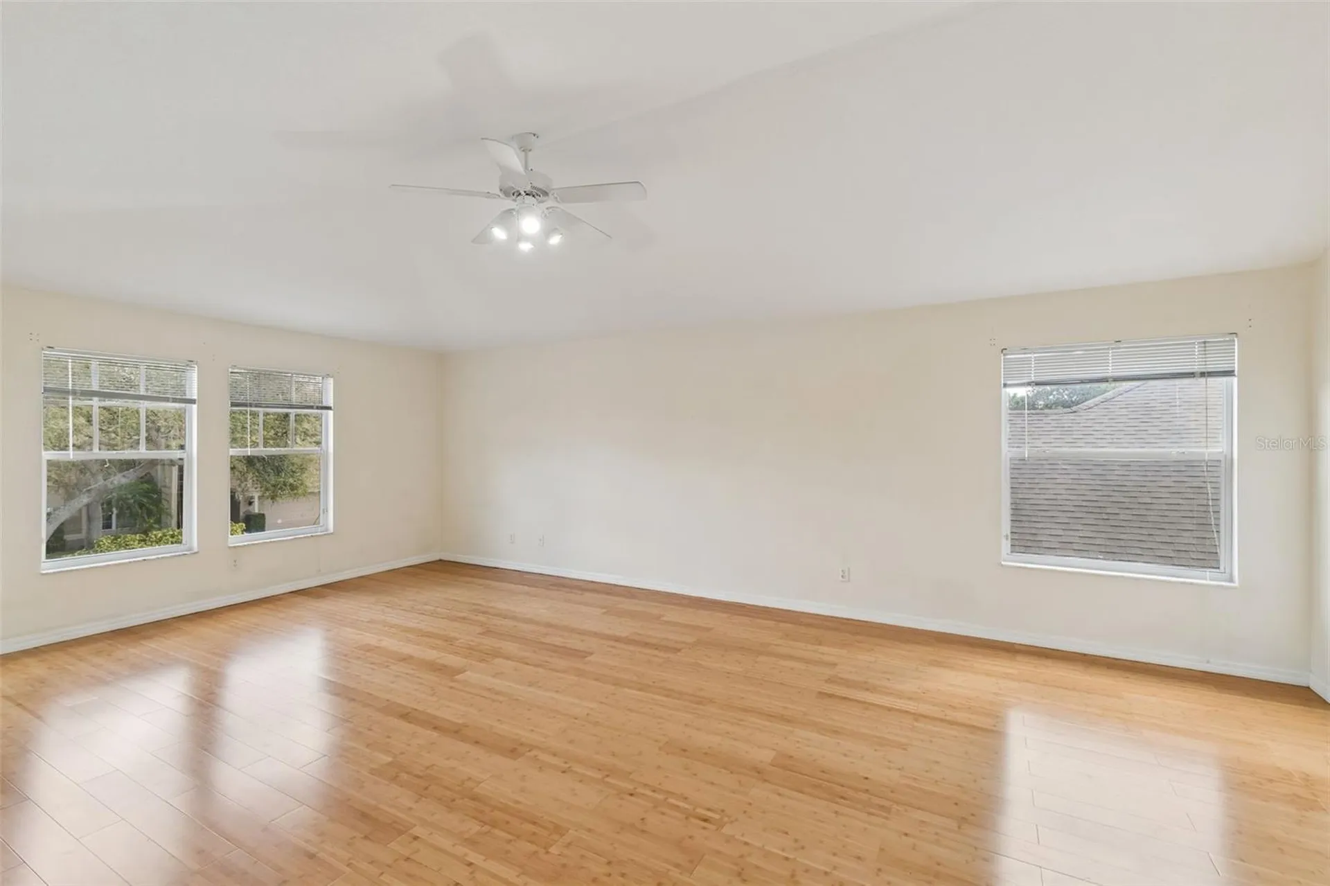 1828 Longview Lane Tarpon Springs FL 34689